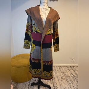 Maxsport Bohemian Hooded Cardigan with Floral Patterns,        Size XS.